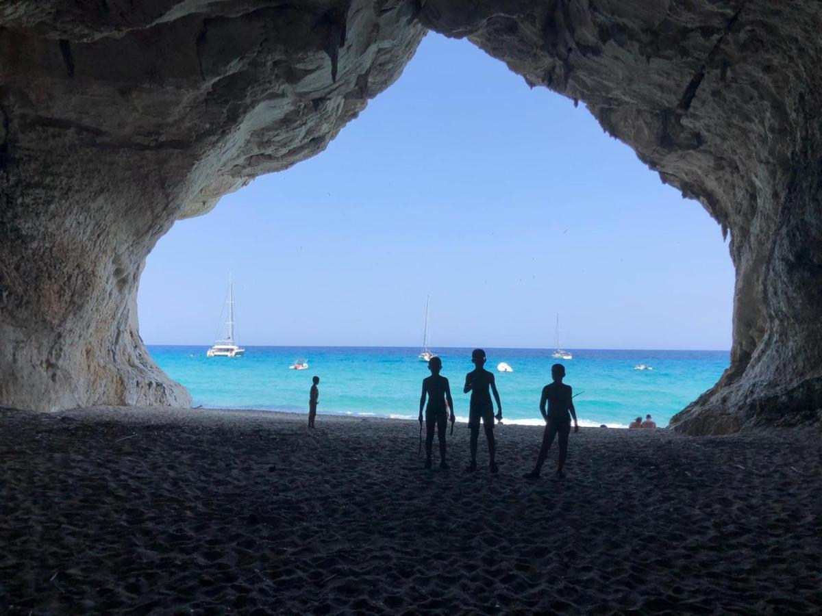 Appartamenti Le Conchiglie E Le Stelle Marine Cala Gonone Dış mekan fotoğraf
